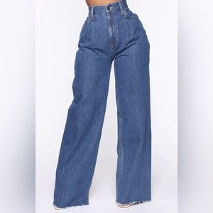 trendsetter pleated wide leg jeans